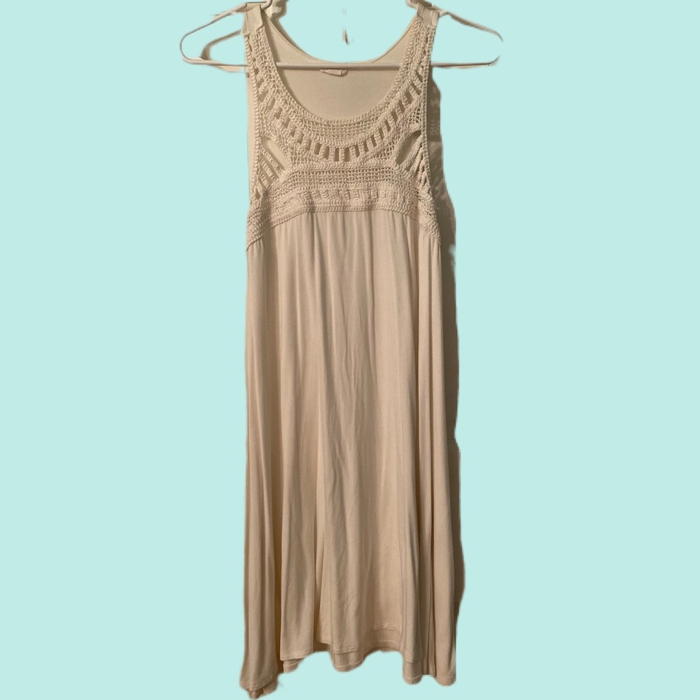 GARAGE BRAND WHITE DRESS WITH CROCHET CHEST